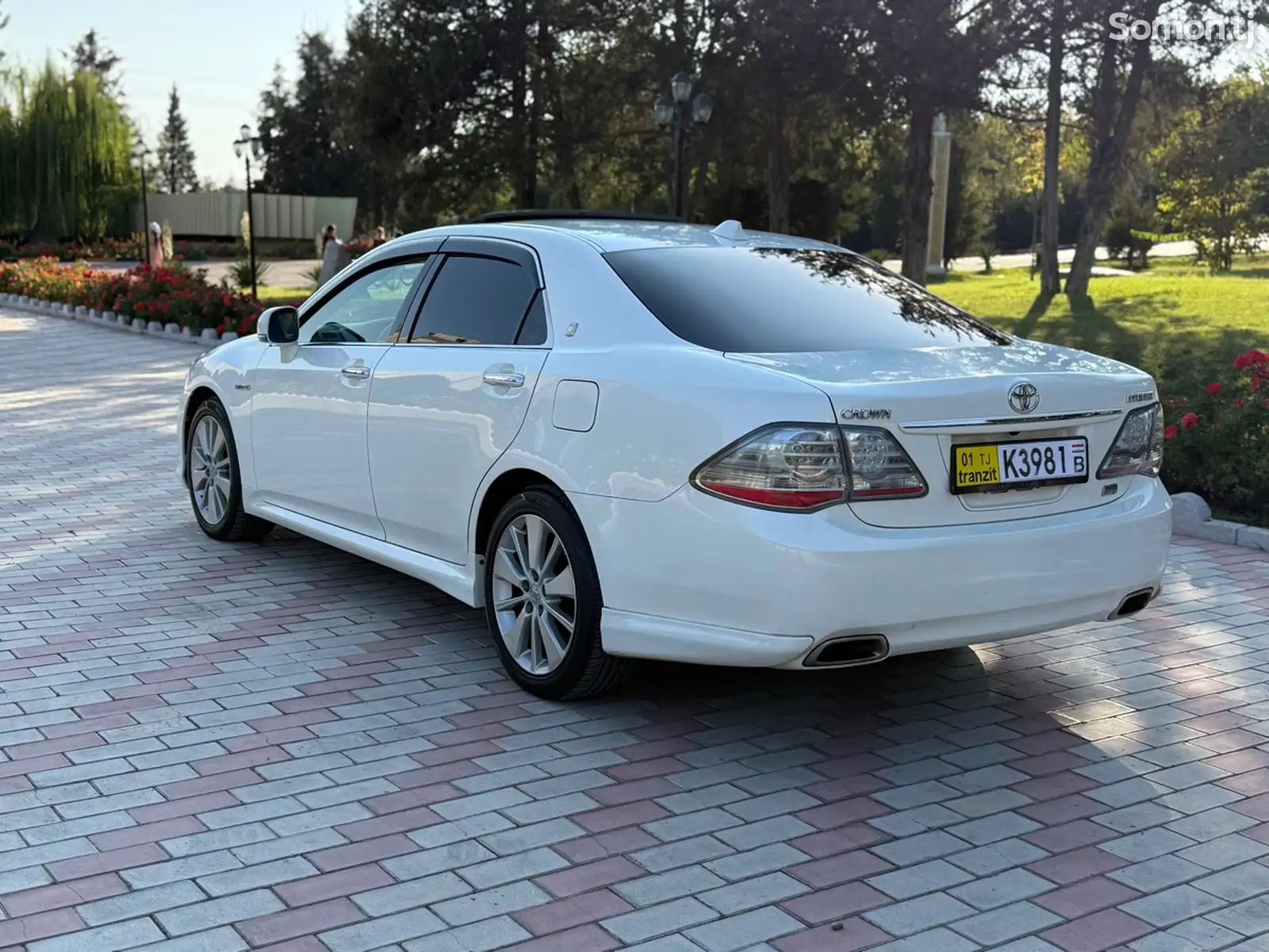 Toyota Crown, 2009-3