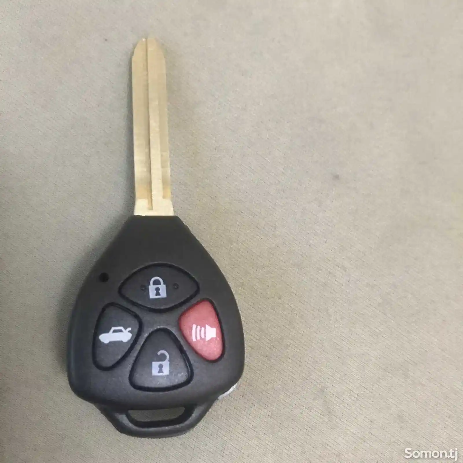 Корпус ключа Toyota-1
