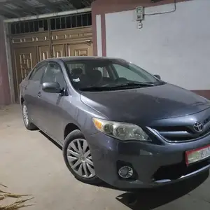 Toyota Corolla, 2013