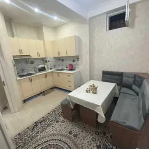 2-комн. квартира, 7 этаж, 66м², Аэропорт