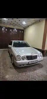 Mercedes-Benz E class, 2000-4