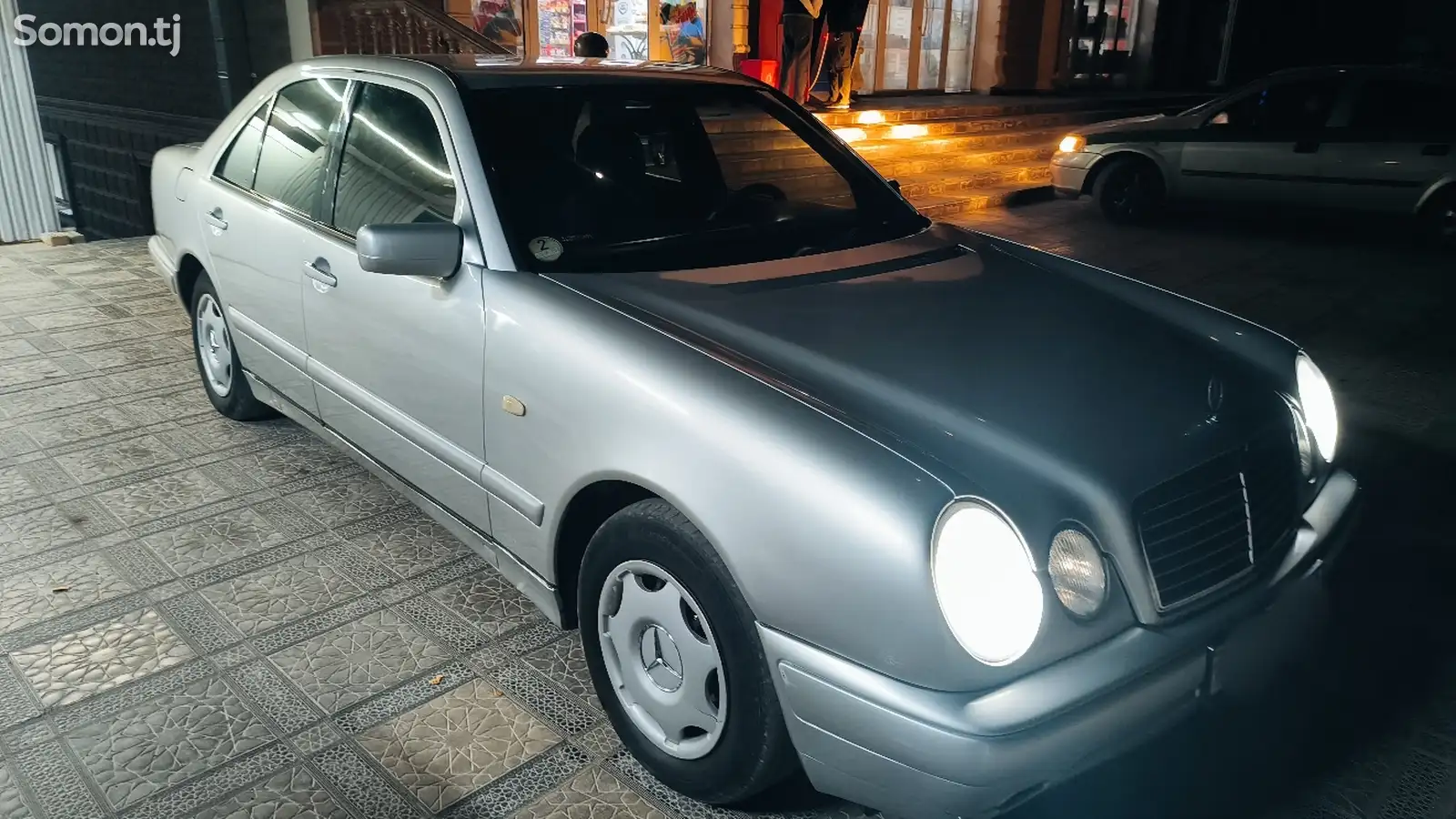 Mercedes-Benz E class, 1996-1