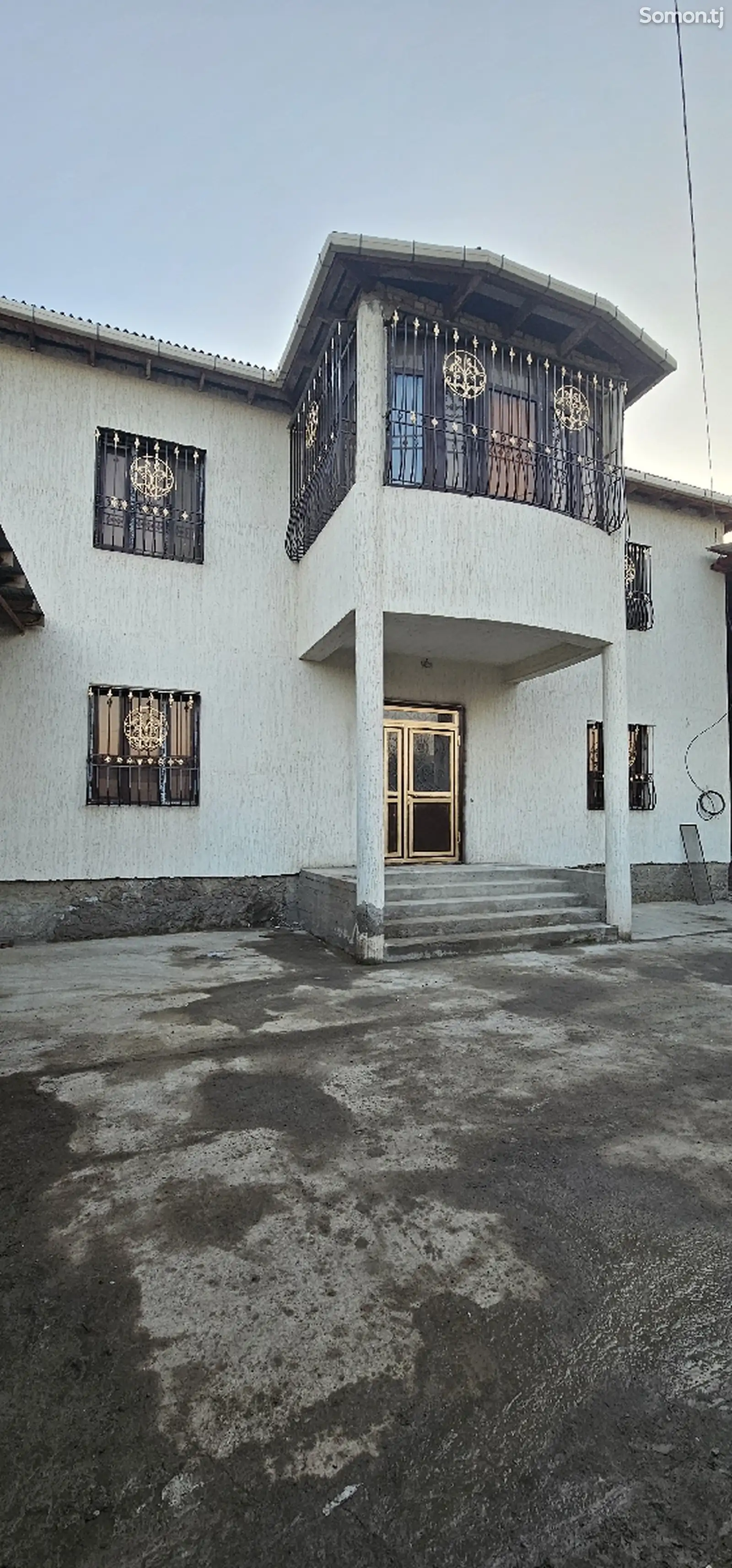 2-этажный, 6 комнатный дом, 240 м², Сино-1