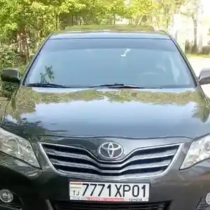 Toyota Camry, 2010