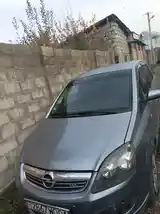 Opel Zafira, 2009-4