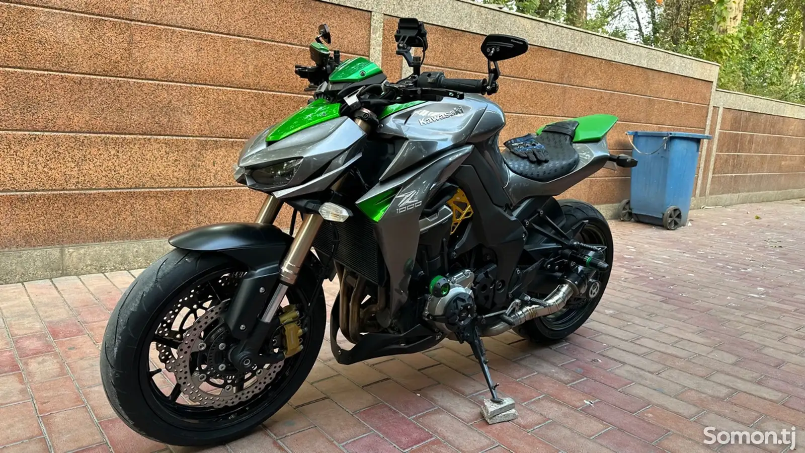 Мотоцикл Kawasaki z1000-3