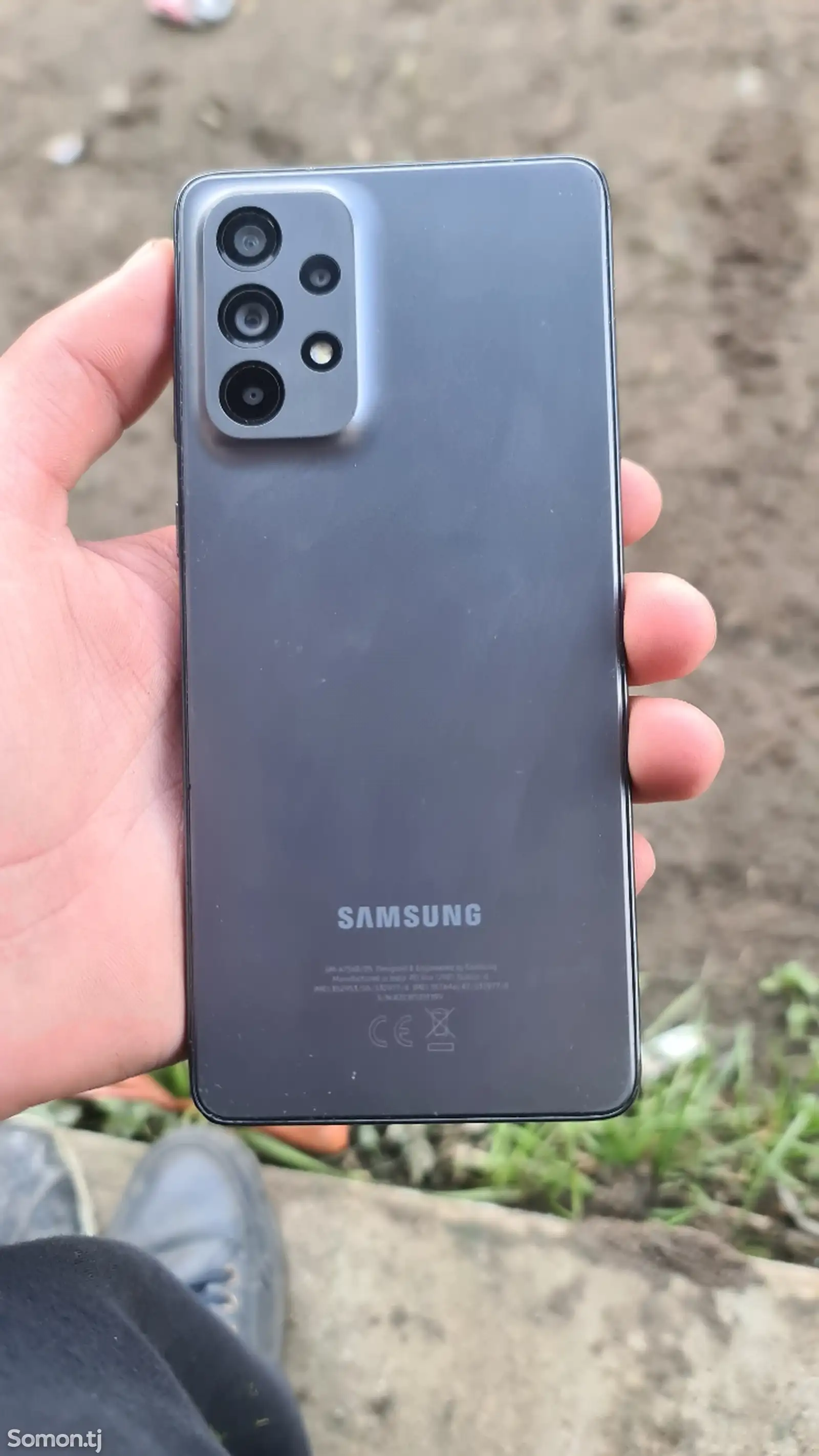 Samsung Galaxy A73-1