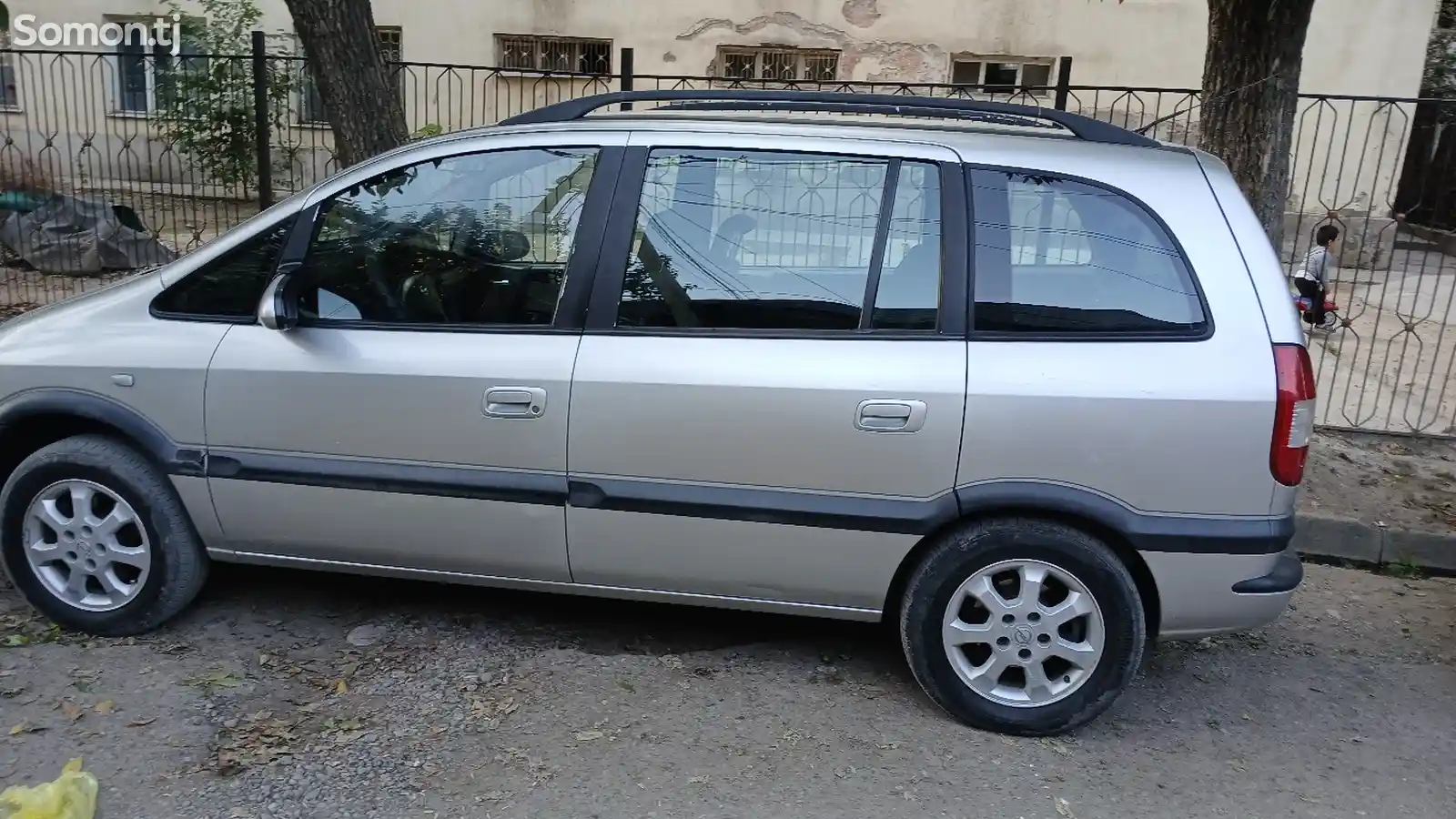 Opel Zafira, 2004-5