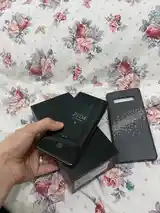 Samsung Galaxy S10 plus-2