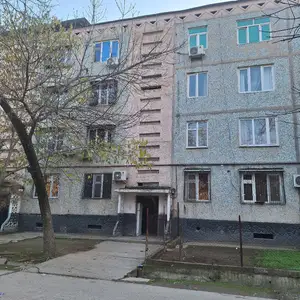 2-комн. квартира, 2 этаж, 55 м², 63 мкр, Фирдавсй