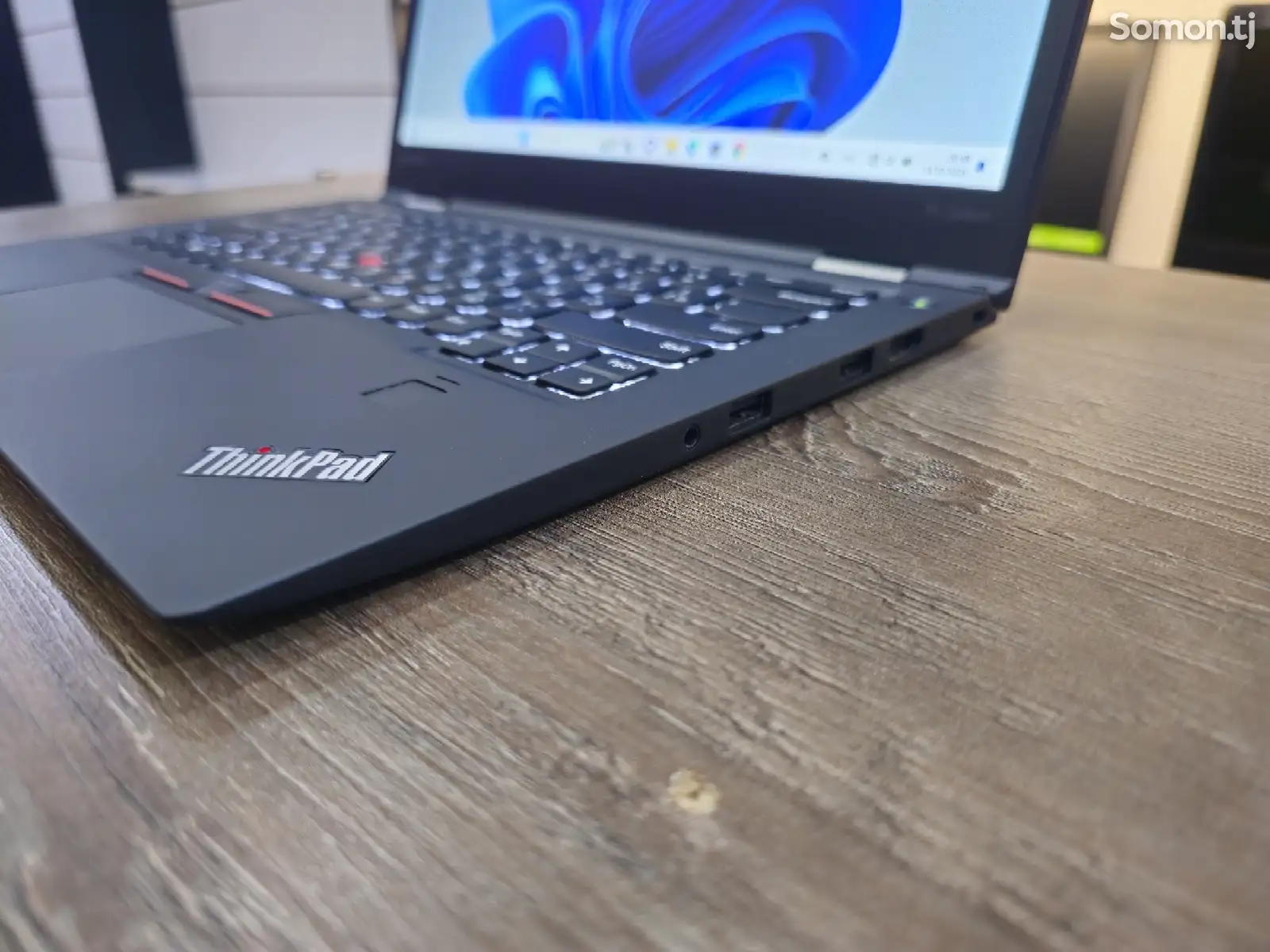 Ноутбук Lenovo ThinkPad X1 Carbon 14 2K Core i7-6600U / 8GB / SSD 256GB-5