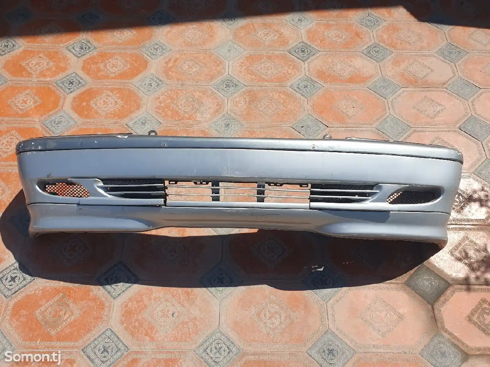 Бампер на Mercedes-Benz W-202 рестайлинг-1