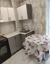 3-комн. квартира, 8 этаж, 60м², Зарнисор-8