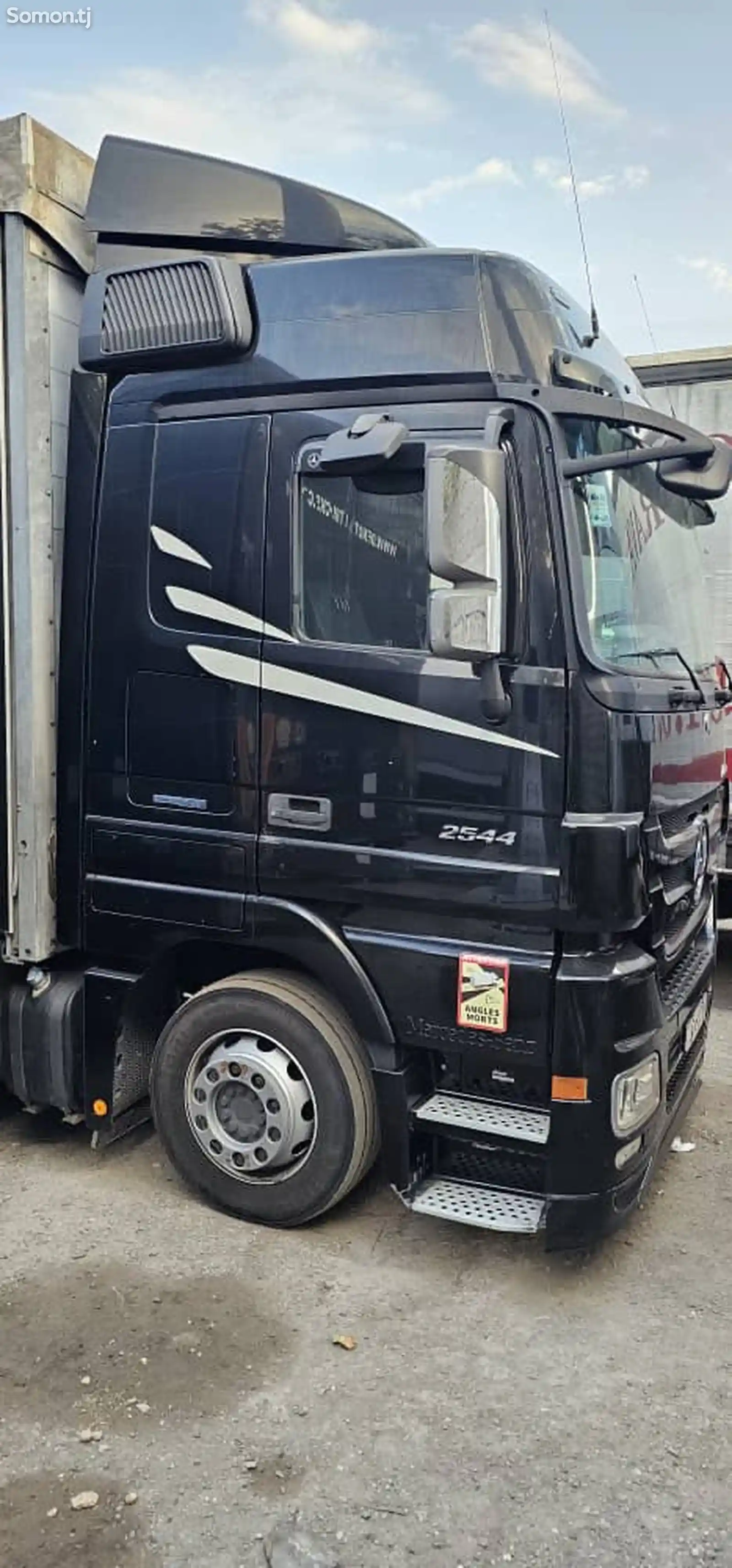 Бортовой грузовик Mercedes-Benz Actros 2544, 2013-2