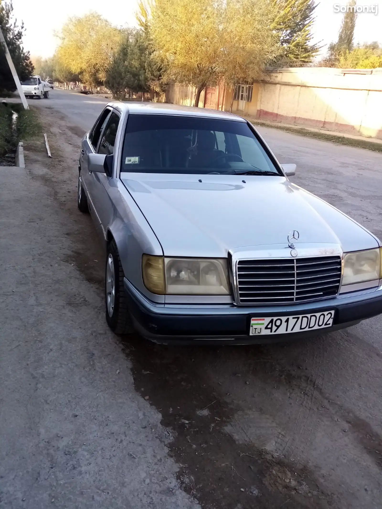 Mercedes-Benz W124, 1992-5