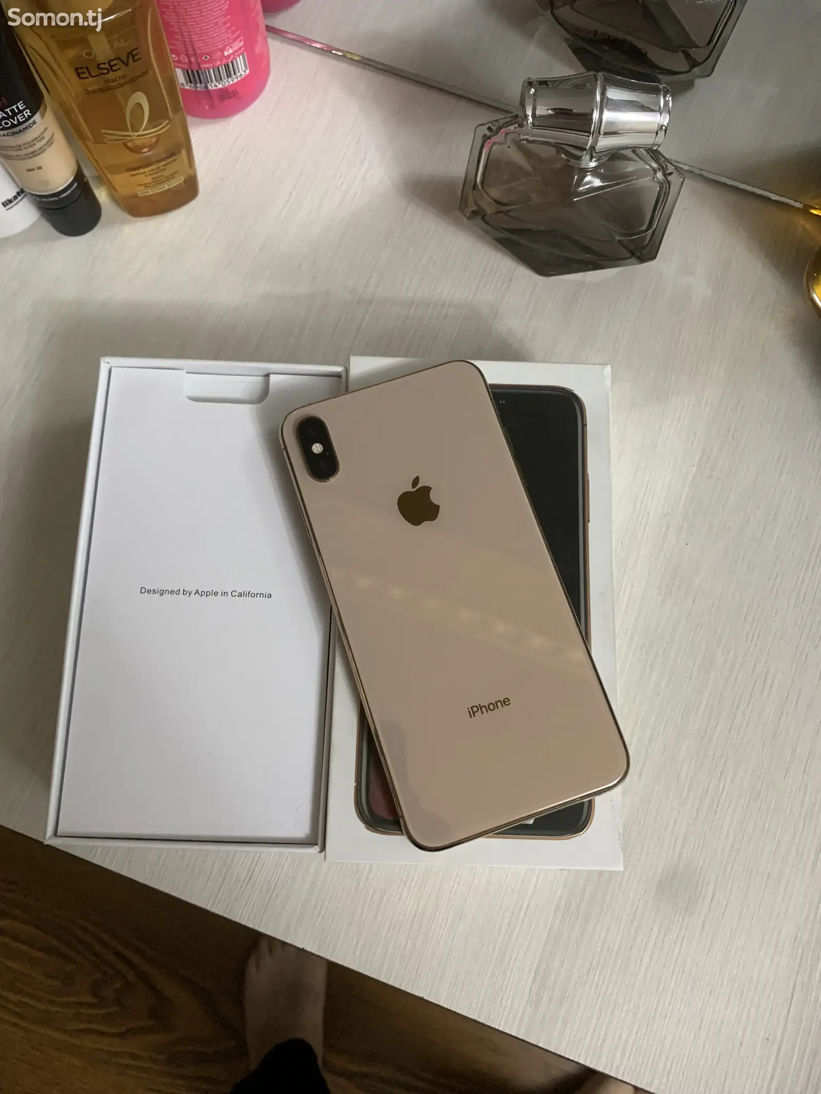 Apple iPhone Xs Max, 64 gb, Gold-1