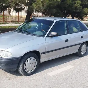 Opel Astra F, 1992