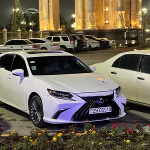 Lexus ES series, 2015