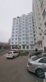 2-комн. квартира, 10 этаж, 65 м², 33 мкр-2