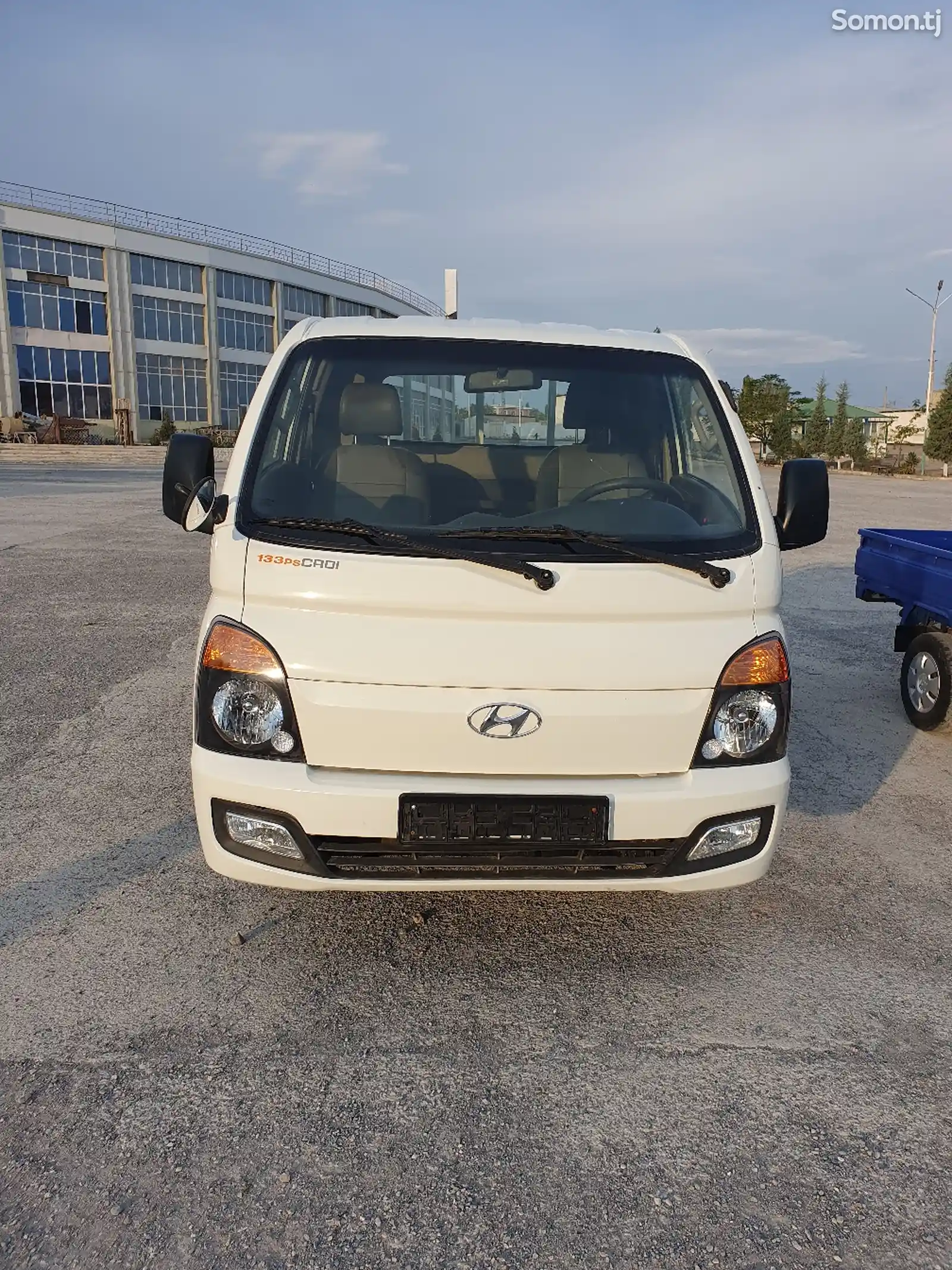 Бортовой автомобиль Hyundai Porter 2, 2015-1