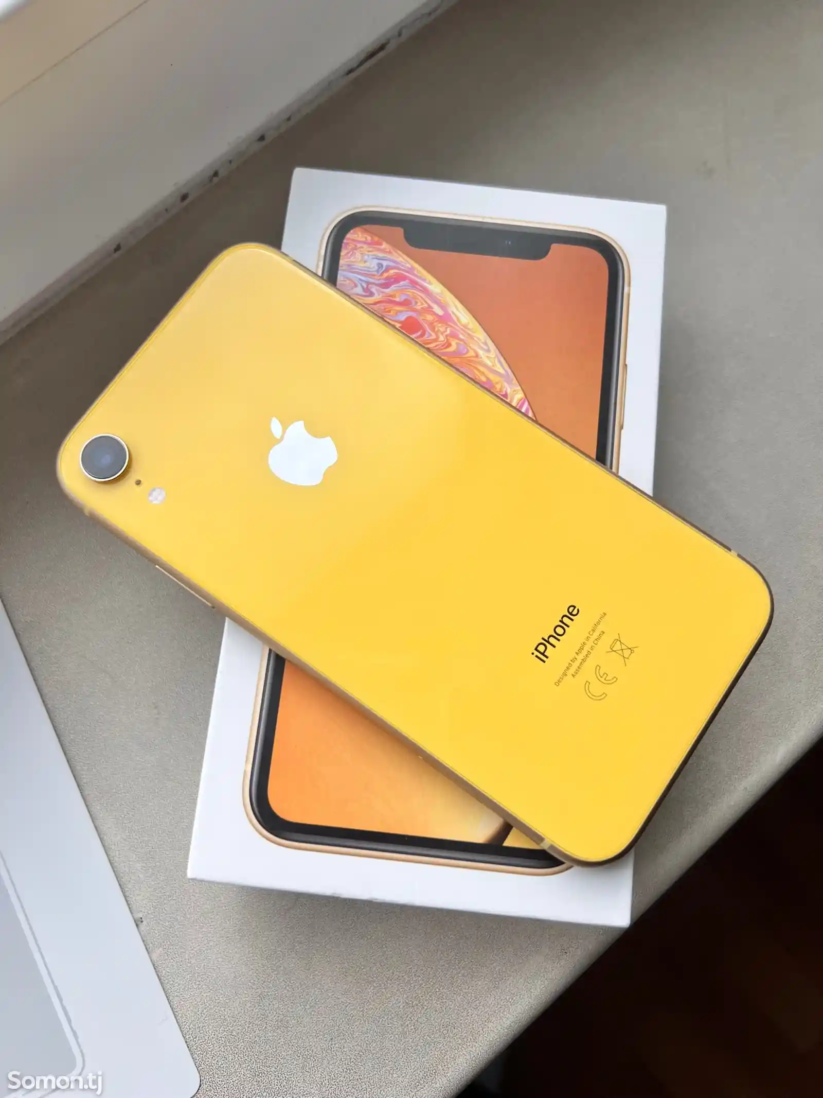 Apple iPhone Xr, 128 gb, Yellow-7