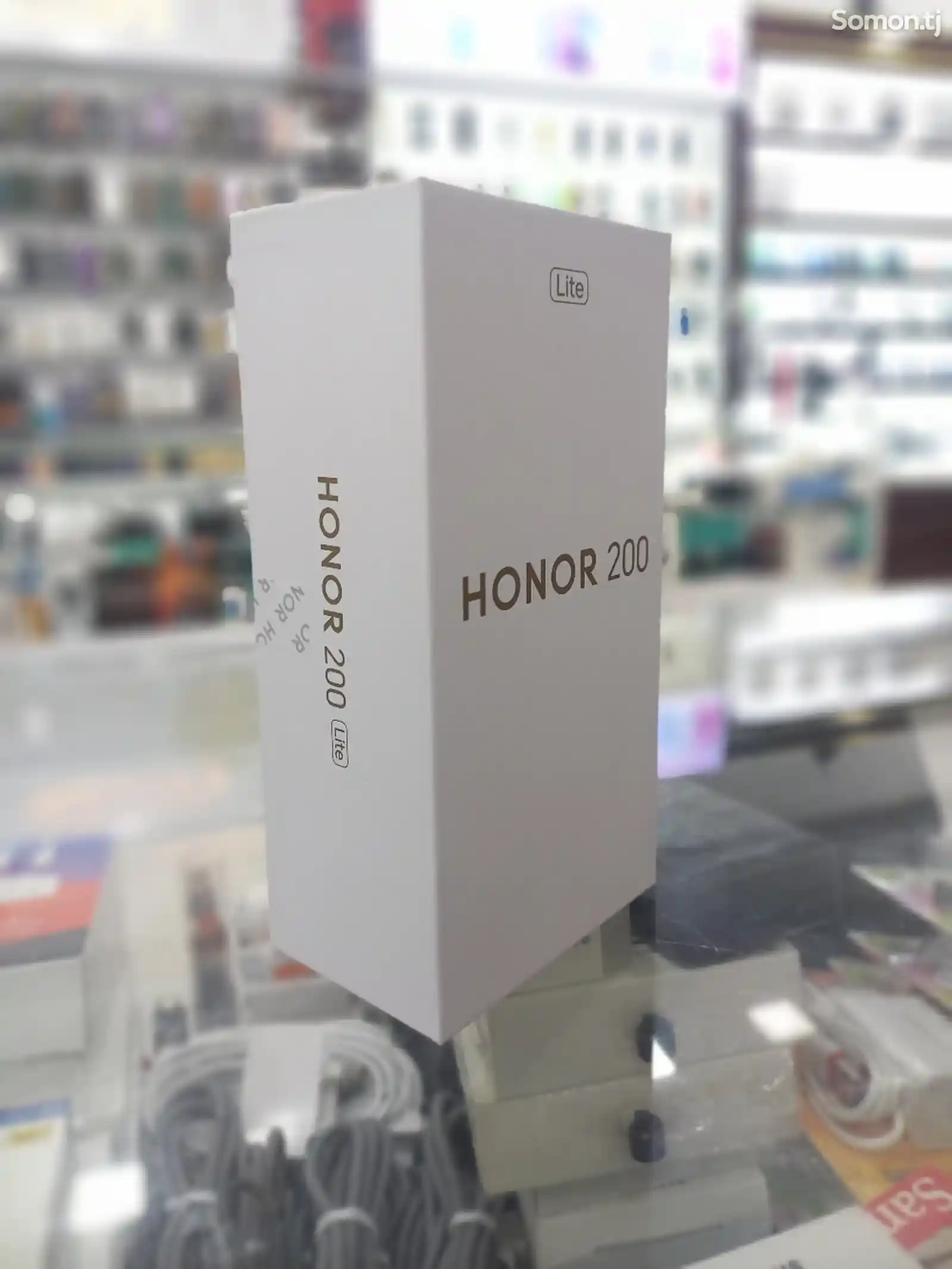 Huawei Honor 200 Lite-1