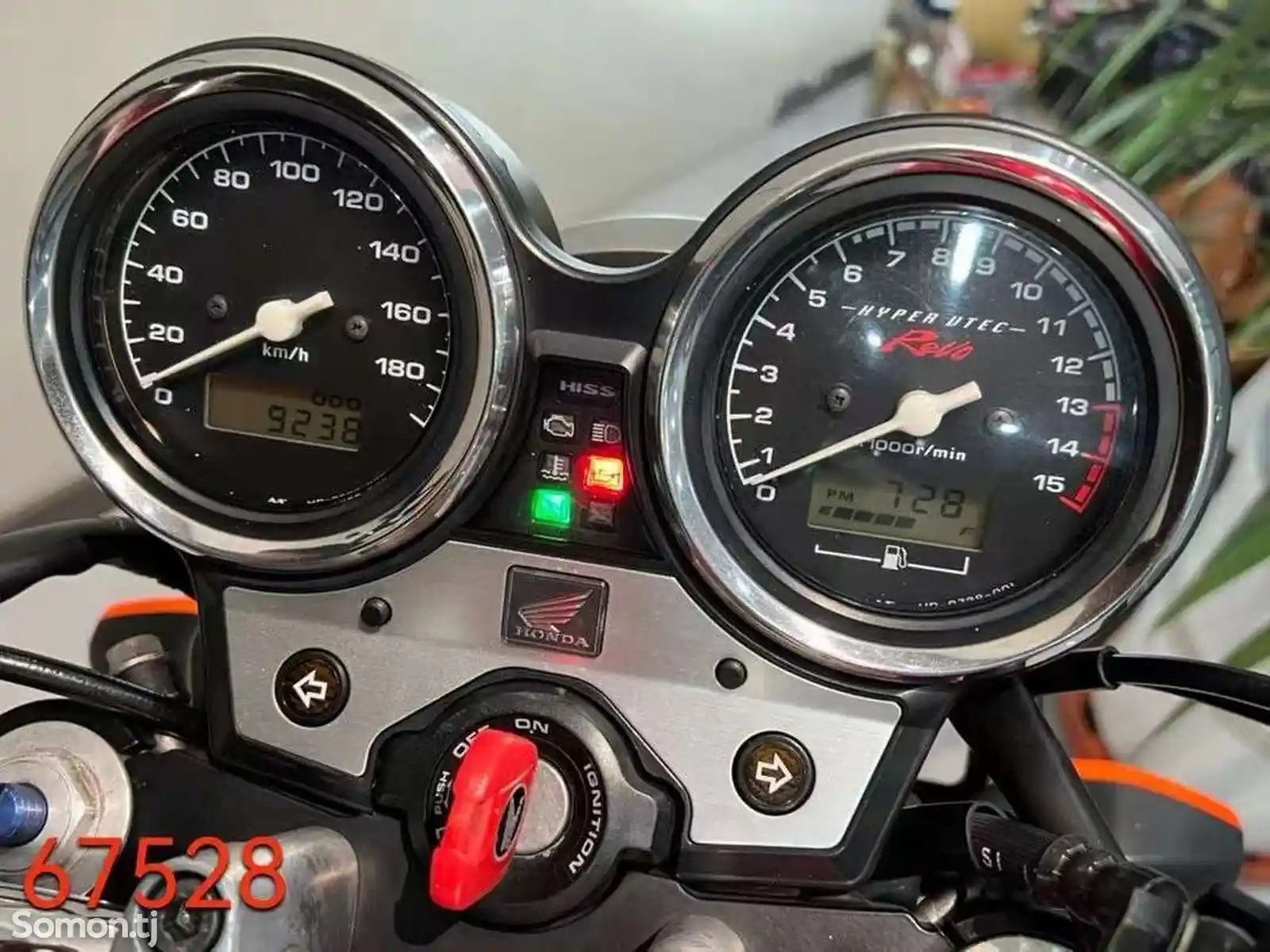 Мотоцикл Honda CB400 Hyper Vtec на заказ-9