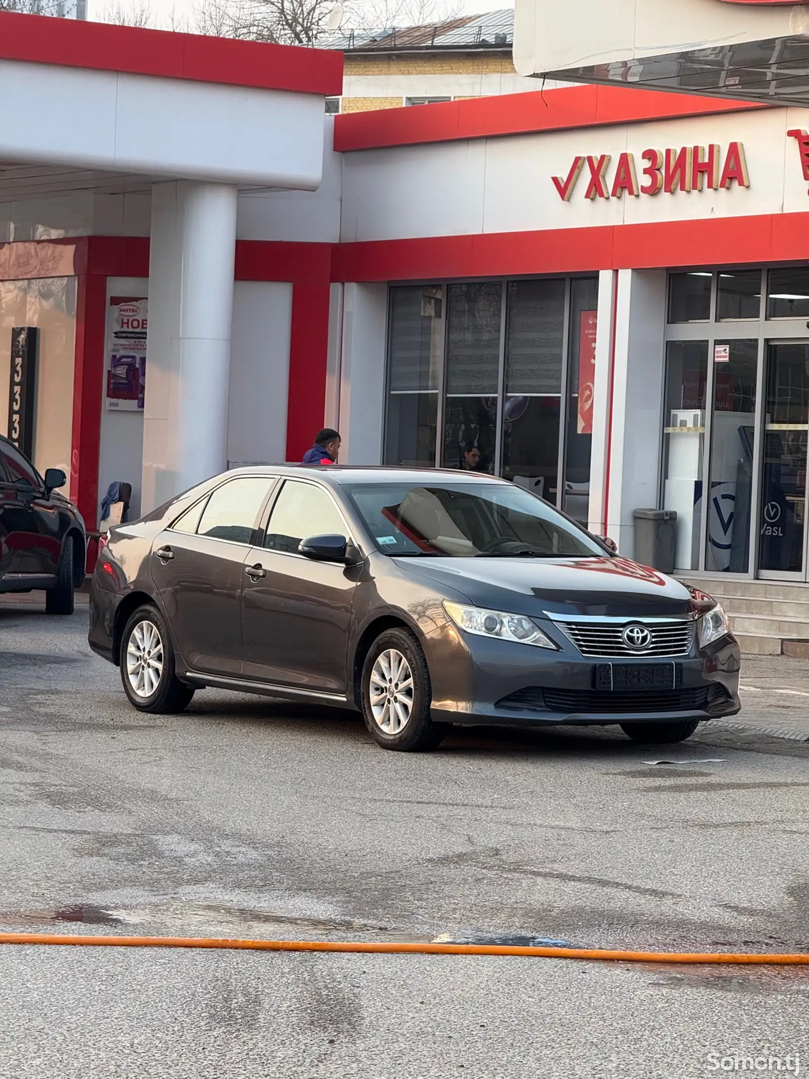 Toyota Camry, 2015-1