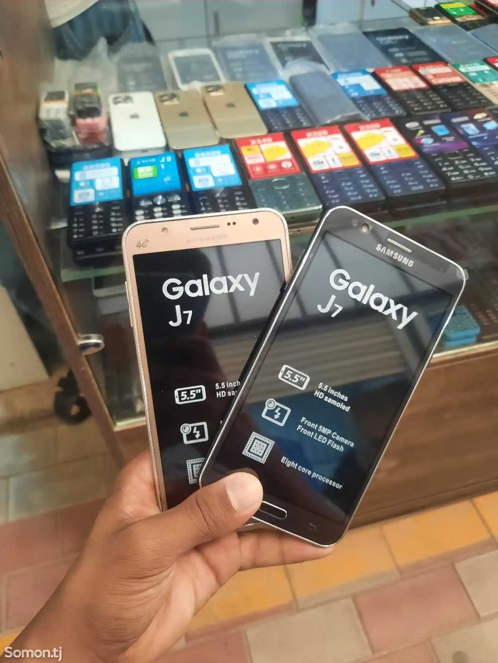 Samsung Galaxy J7 16gb-1