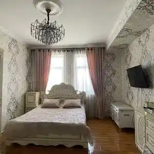 2-комн. квартира, 8 этаж, 80м², 92 мкр