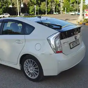 Toyota Prius, 2011