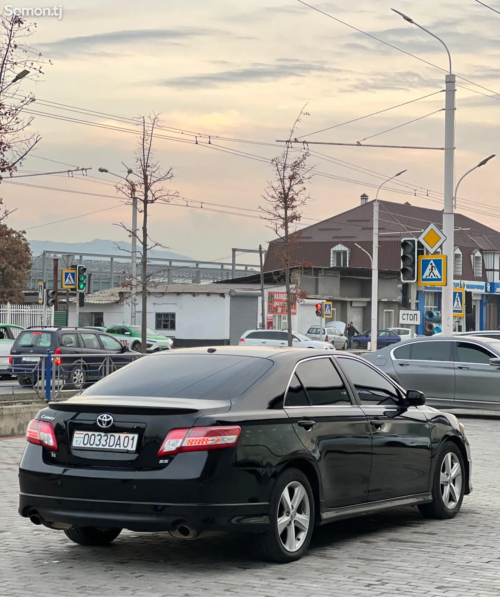 Toyota Camry, 2011-1