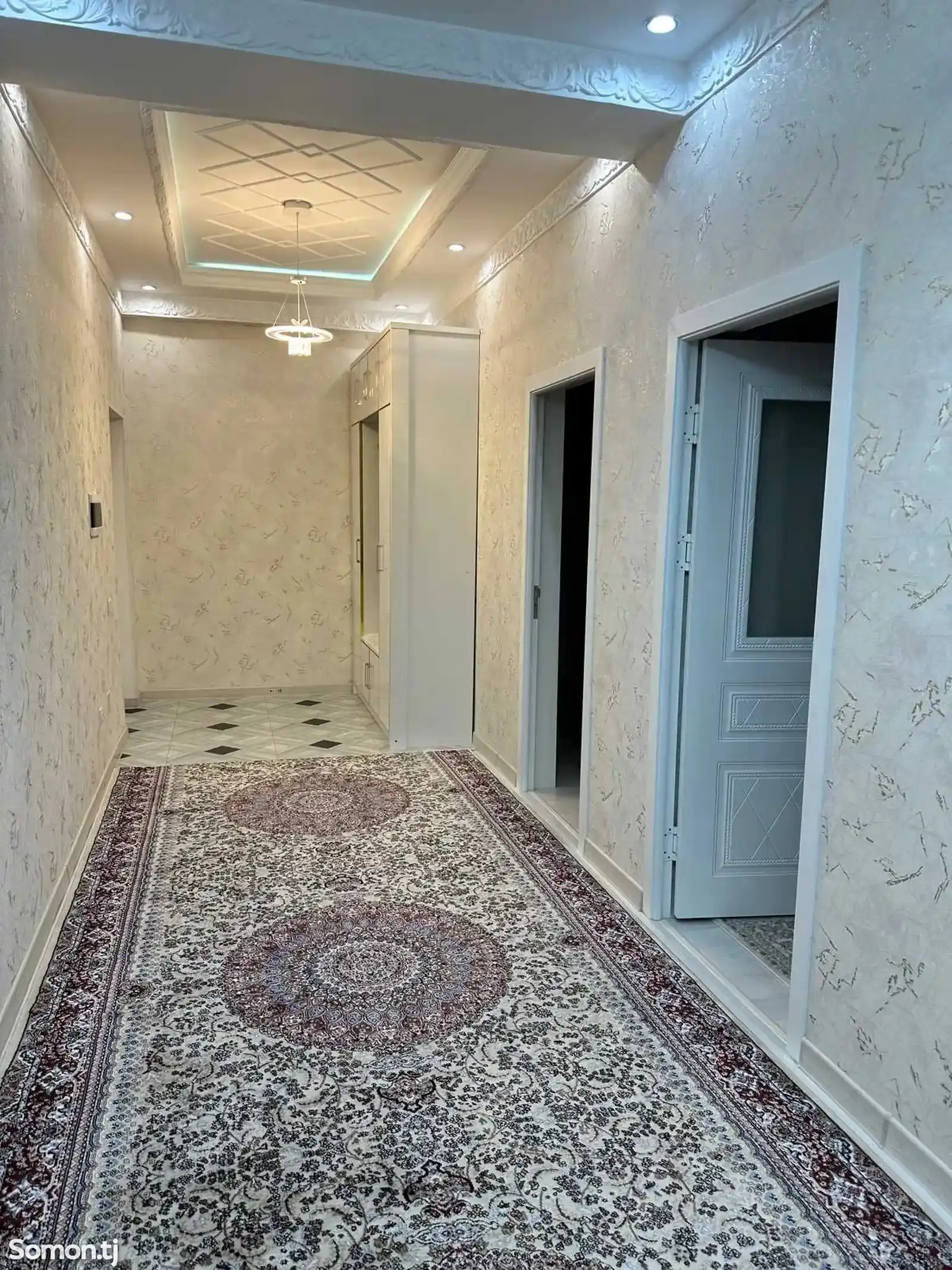 3-комн. квартира, 5 этаж, 100м², И.Сомони-1