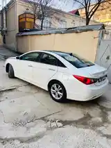 Hyundai Sonata, 2011-6