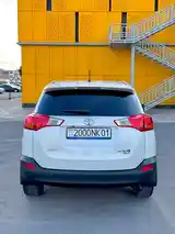 Toyota RAV 4, 2015-3