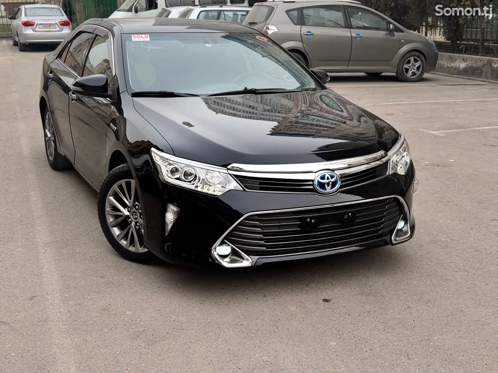 Toyota Camry, 2015-1