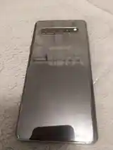 Samsung Galaxy S10-7