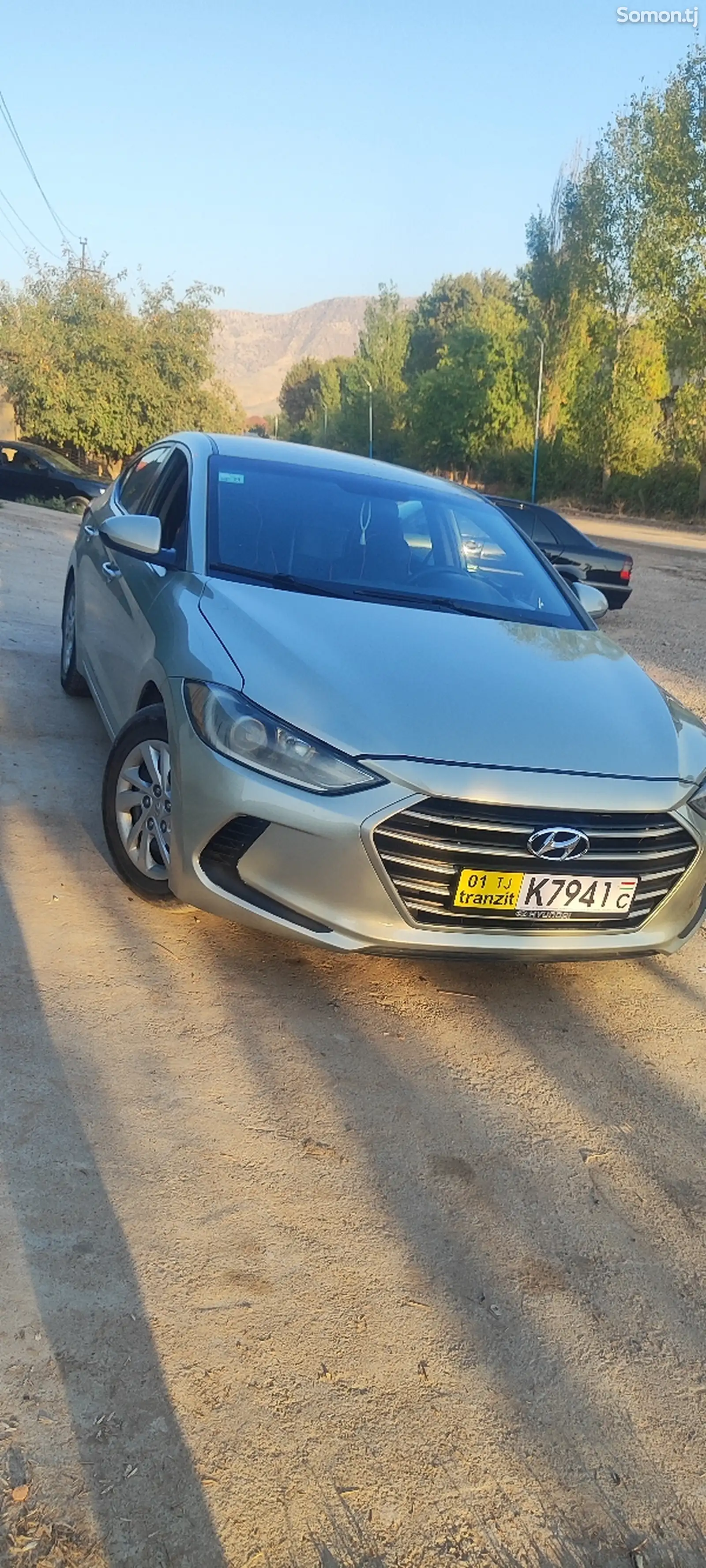 Hyundai Elantra, 2017-1