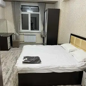 2-комн. квартира, 18 этаж, 90м², Алфемо