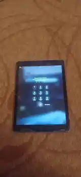 Планшет Apple iPad-6