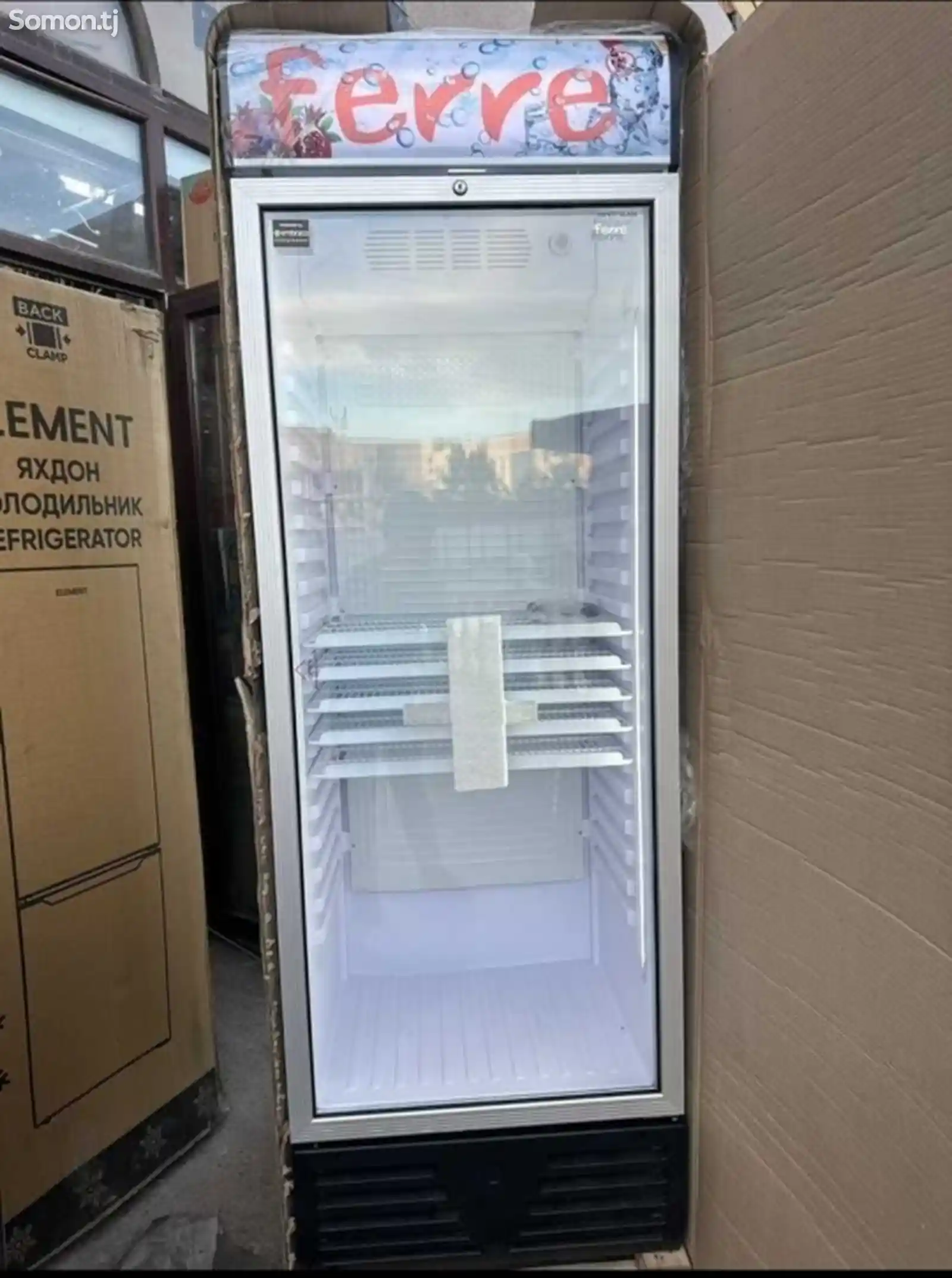 Витринный Холодильник Ferre-2