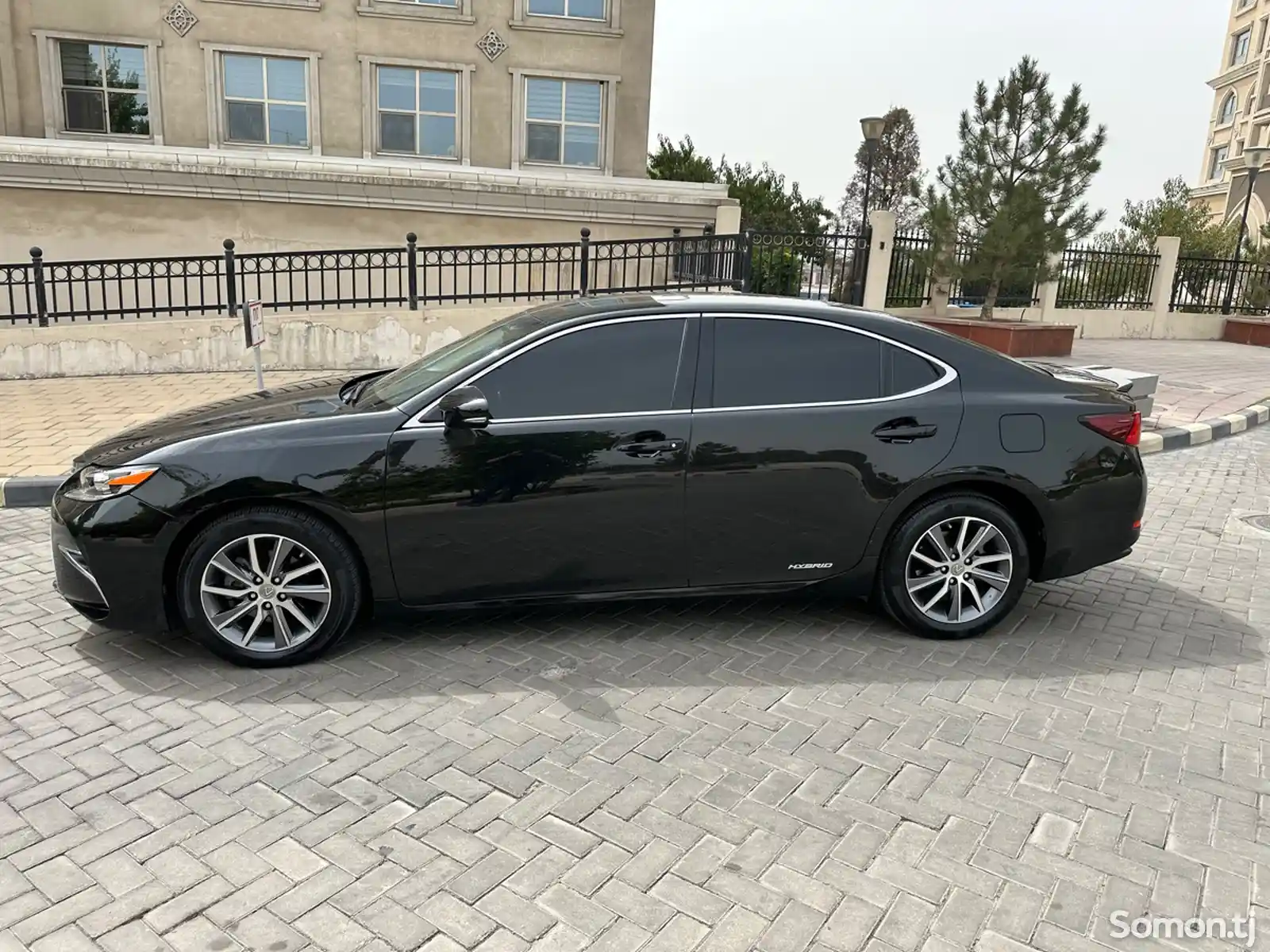 Lexus ES series, 2016-3