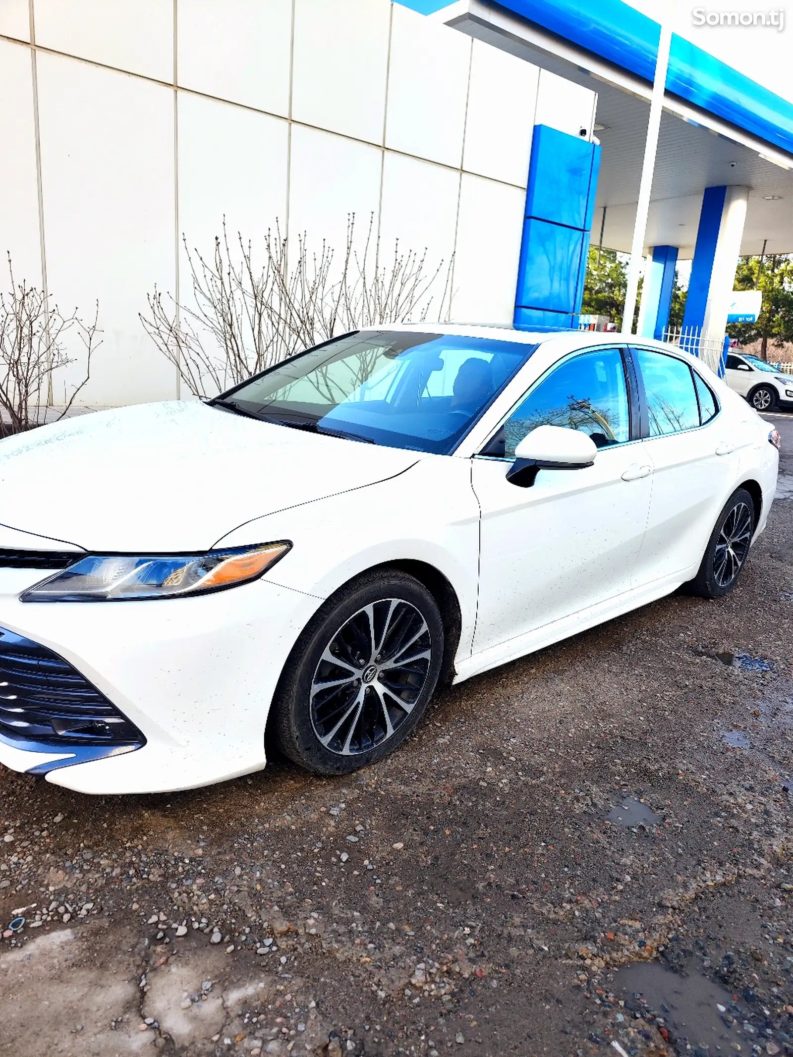 Toyota Camry, 2018-1