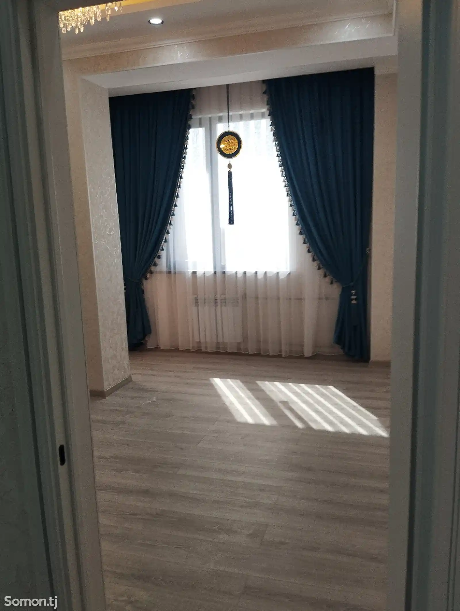 2-комн. квартира, 5 этаж, 71 м², Cино-7