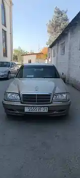 Mercedes-Benz C class, 2000-4