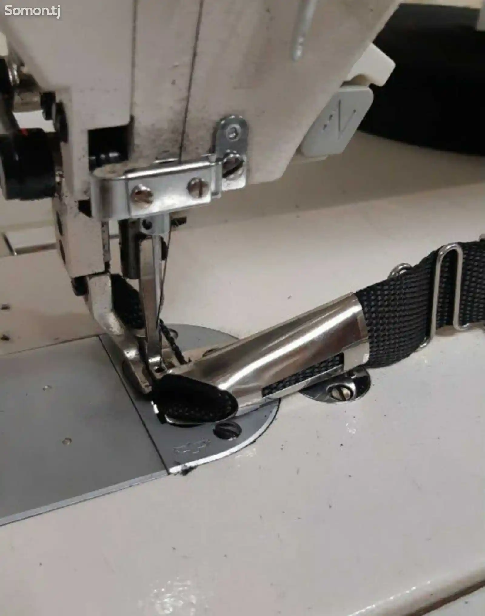 Окантовыватель для швейных машин-5