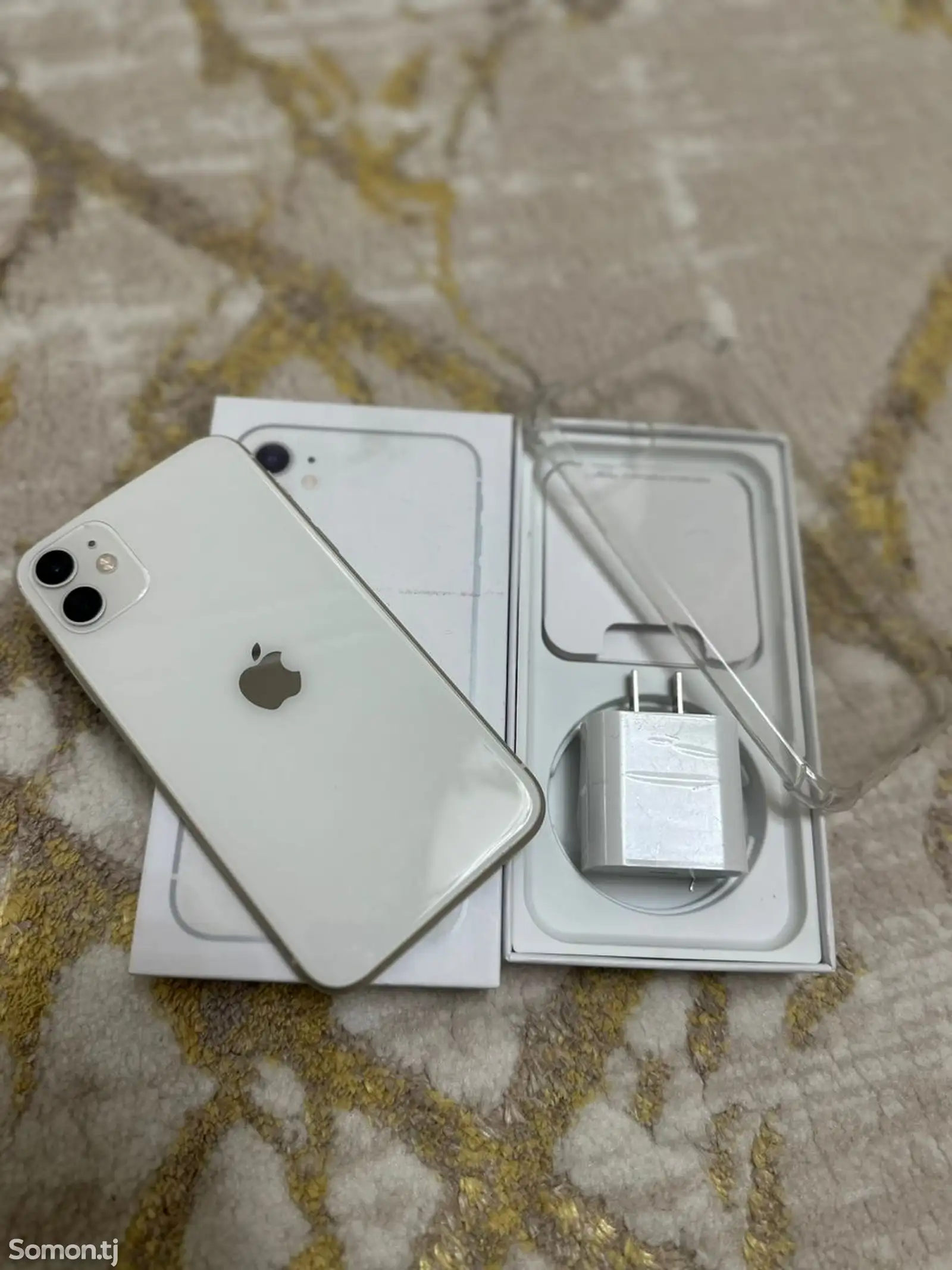 Apple iPhone 11, 64 gb-1