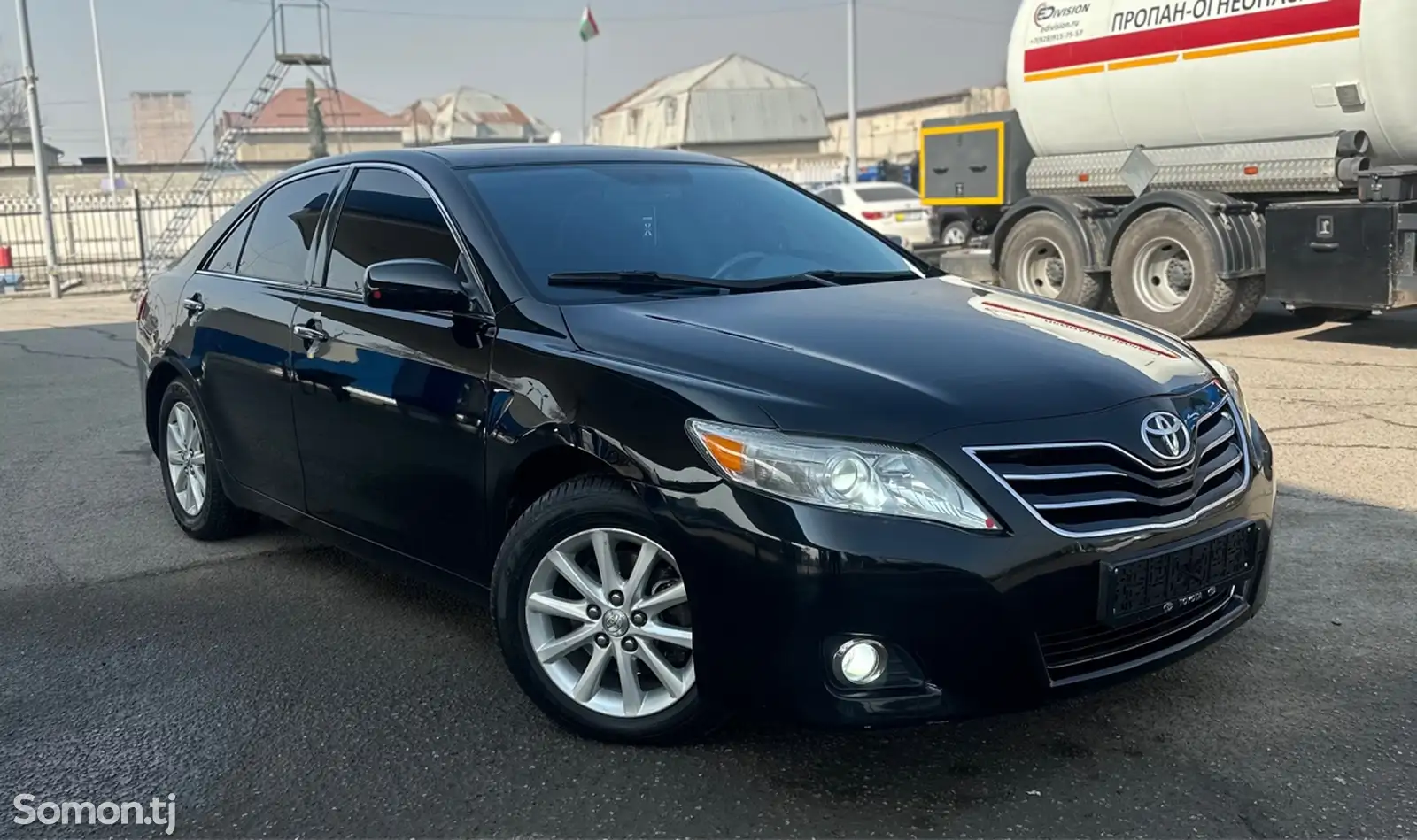 Toyota Camry, 2011-1