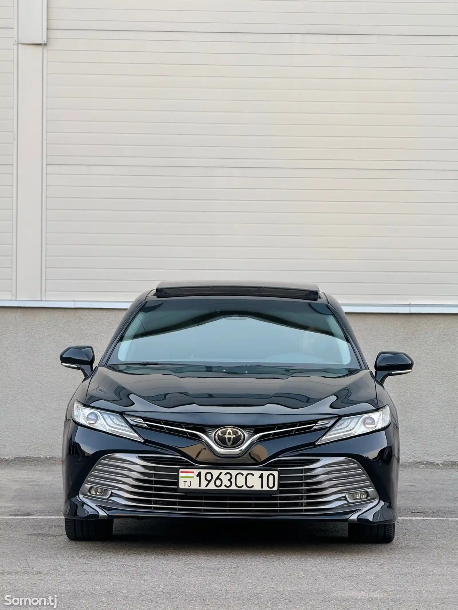 Toyota Camry, 2020-3