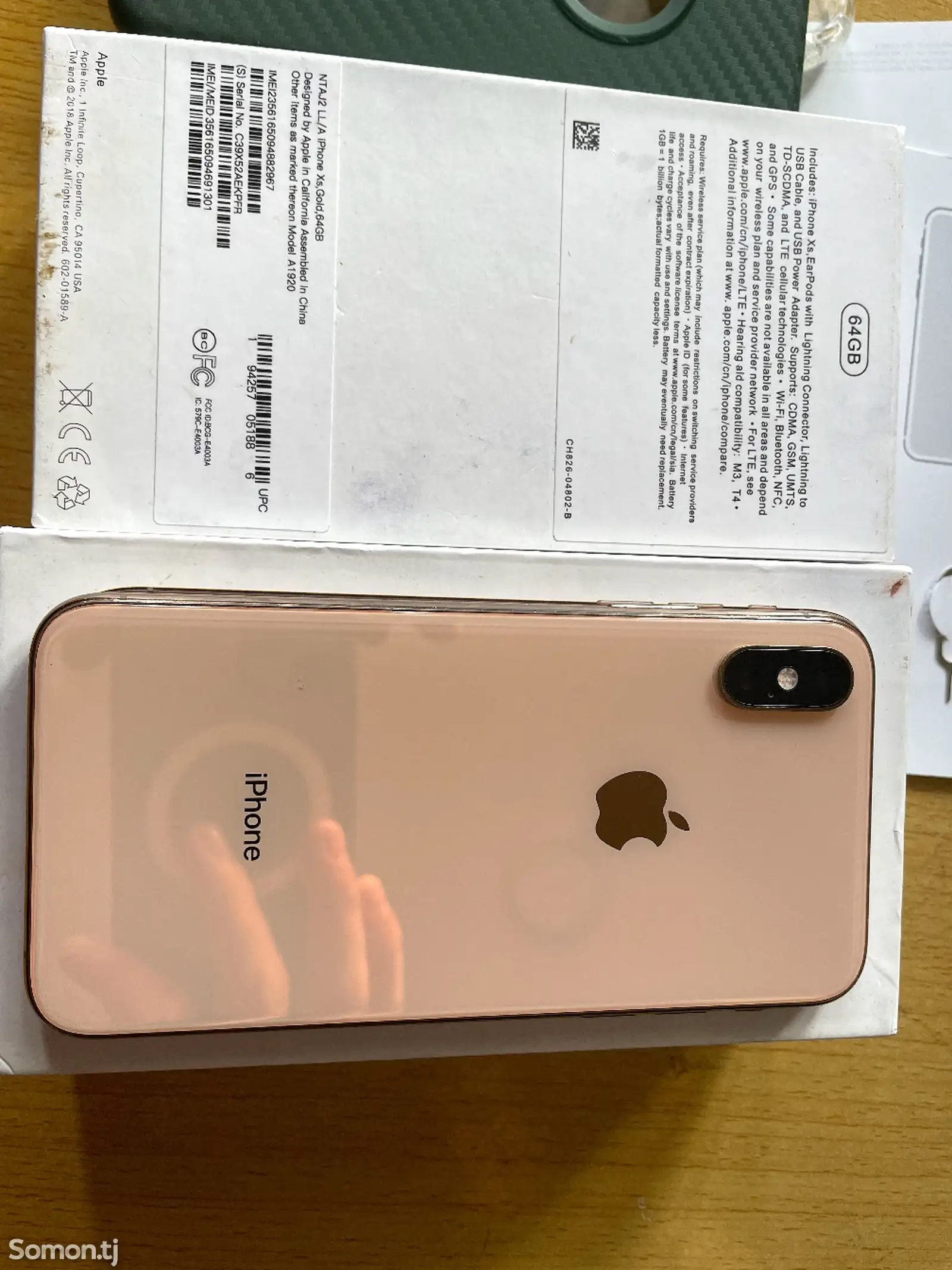 Apple iPhone Xs, 64 gb, Gold-1